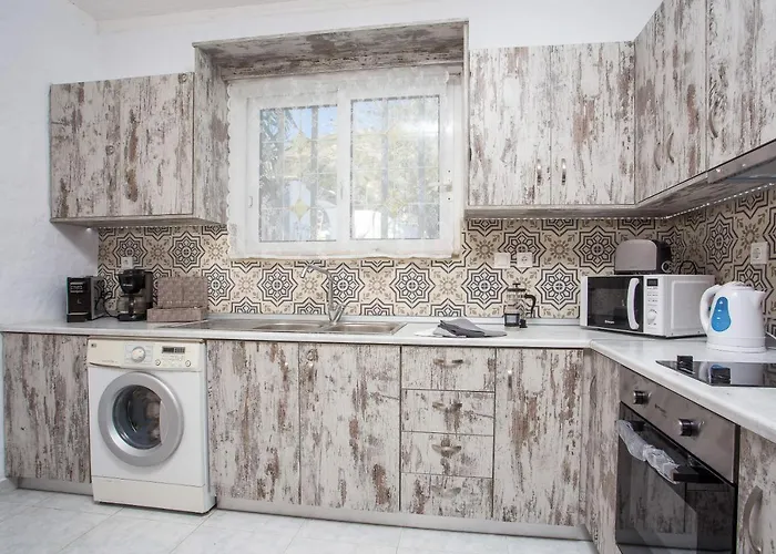 Blue Semesterbostad *