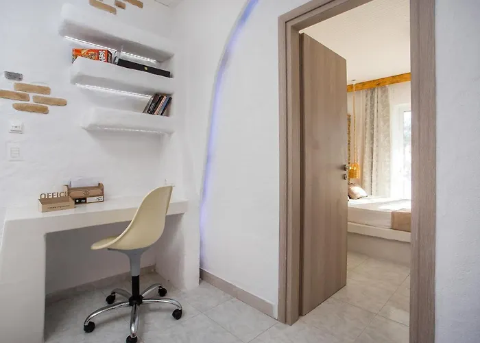 Blue 度假居 法里拉基